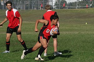 Taylor Teroi-Fepuleai running the ball