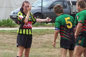 This is Faye, from the Cronulla Refs Assoc having a joke with the Illawarra SHS boys. The young ref's did a great job all day (photo : ourfooty media)