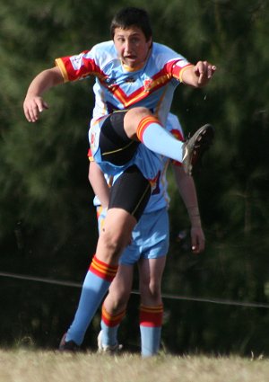 De La Salle v Cronulla Caringbah Under 17B's Rnd 10 Action (Photo : ourfootymedia)