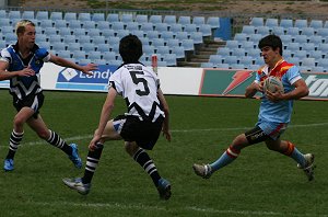 Ryan Giles (man of the Match) on the burst ( Photo : Steve Montgomery / OurFootyTeam.com) 