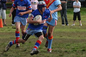 Sharks Under 14 Development squad member Harry Day with a great little run 