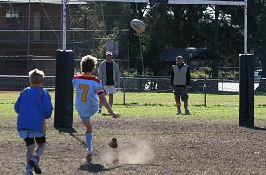 Tommy Manahan converts a goal ( Photo : ourfooty media)