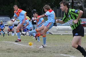 Reece Davidson kicks the Semi Fianl off 