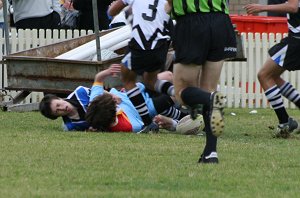 John Steel runs in for the try in the corner 