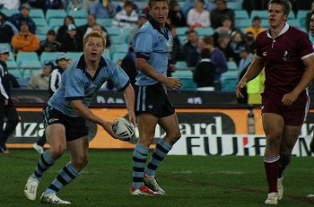 Ben Jones passing the footy at Telstra Stadium  (Photo: ourfooty media) 