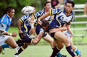 Leo Faagutu offloads against the Pride