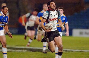 Greg Waddell on his way to the try line Vs Leeds after the Panthers successful tour of England (Photo : ourfooty media) 