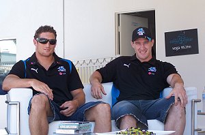 Ben Pomeroy & Paul Gallen keen on Willie helping the Sharks to their 1st Premiership (Photo : ourfooty media) 