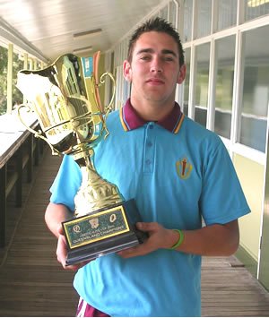 Jimmy Poland of Keebra Parks SHS holds the 2006 QLD Arrive alive Cup