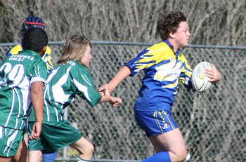 Westmont Shield 2007 LOFTUS PS Vs SMITHFIELD SOUTH PS ( Photo : ourfooty media) 