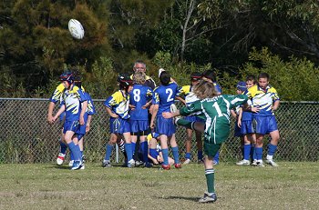 Westmont Shield 2007 LOFTUS PS Vs SMITHFIELD SOUTH PS ( Photo : ourfooty media) 